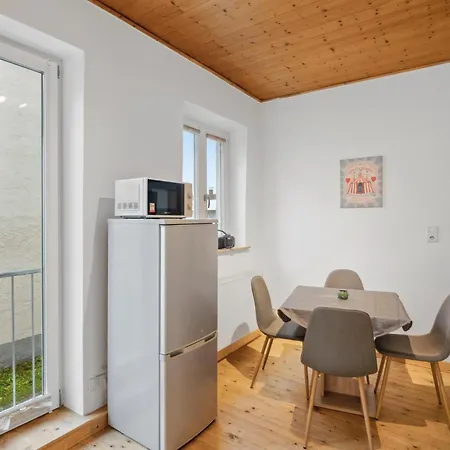 1 Bedroom In Appartement *